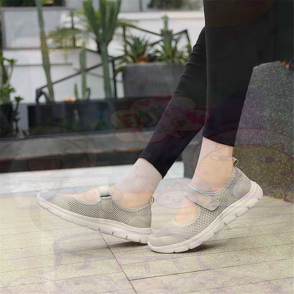 Office Tech Products - Sepatu Tenis Wanita Jaring Nomor 40