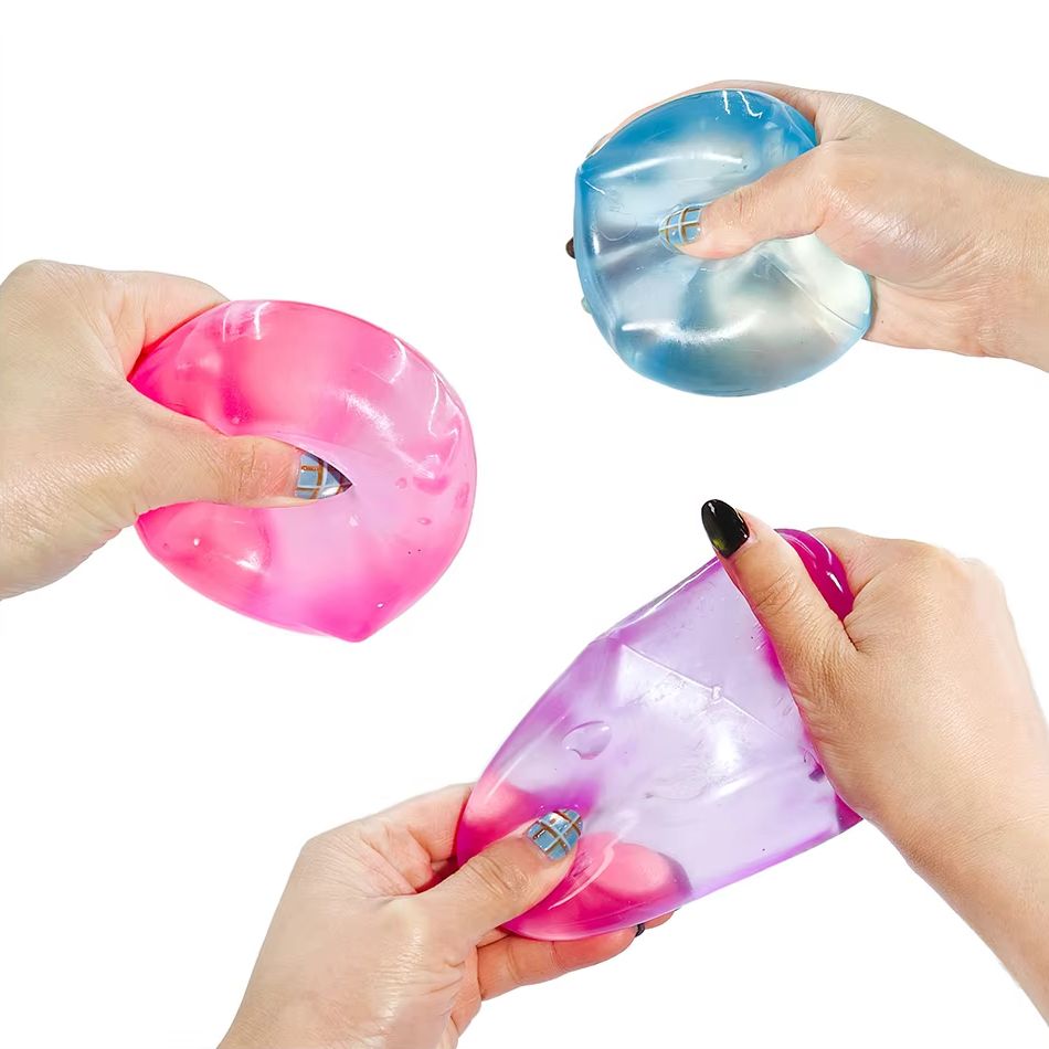 Schylling Needoh Nice Cube Sen - Office Hi Tech ulasan dan harga
